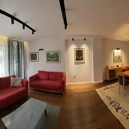 Stefan's Cozy House *